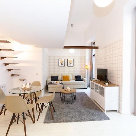 Apartamentos Puerta Del Sol I Madryt Zewnętrze zdjęcie