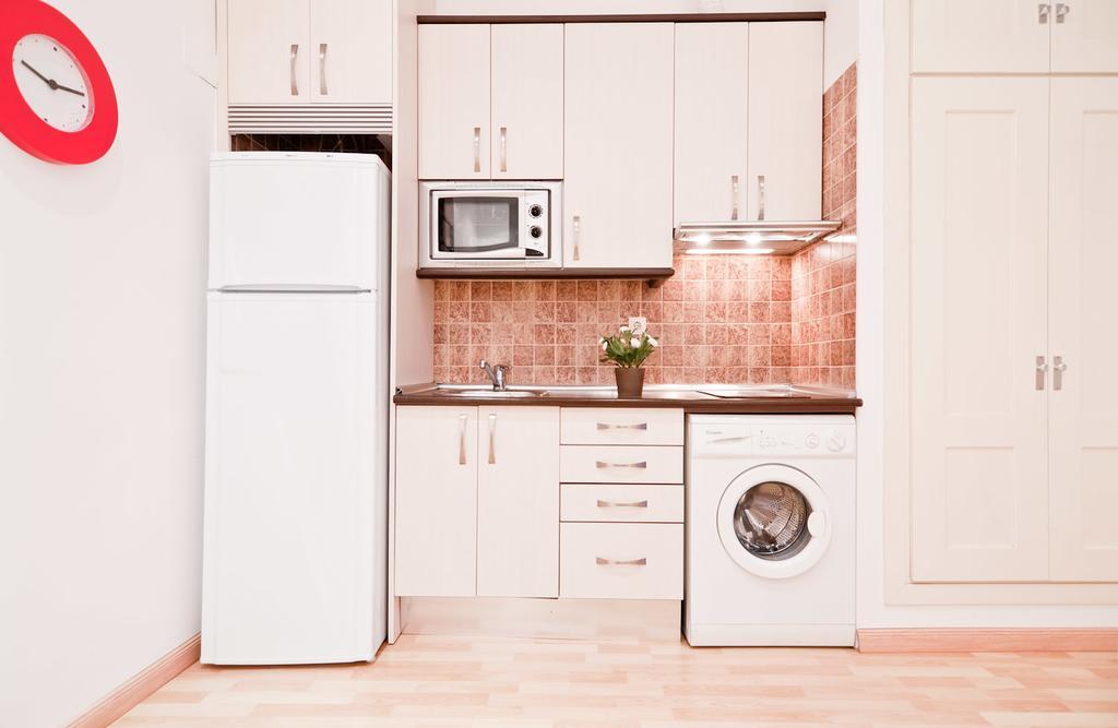 Apartamentos Puerta Del Sol I Madryt Pokój zdjęcie