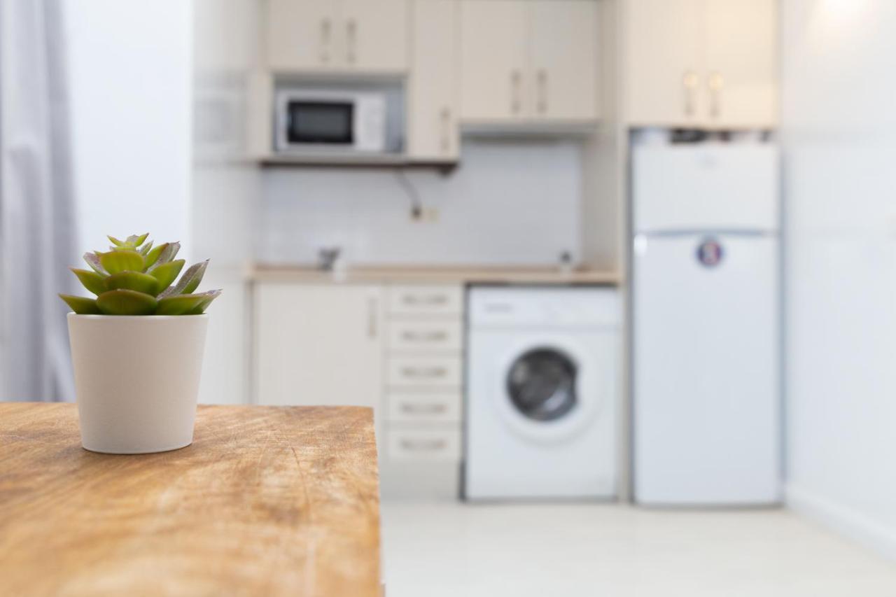 Apartamentos Puerta Del Sol I Madryt Zewnętrze zdjęcie