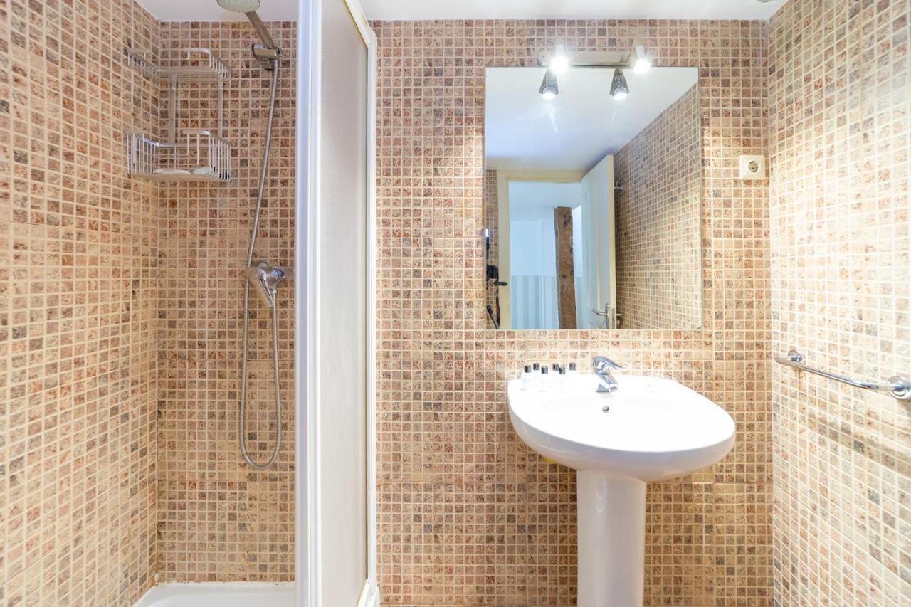 Apartamentos Puerta Del Sol I Madryt Zewnętrze zdjęcie