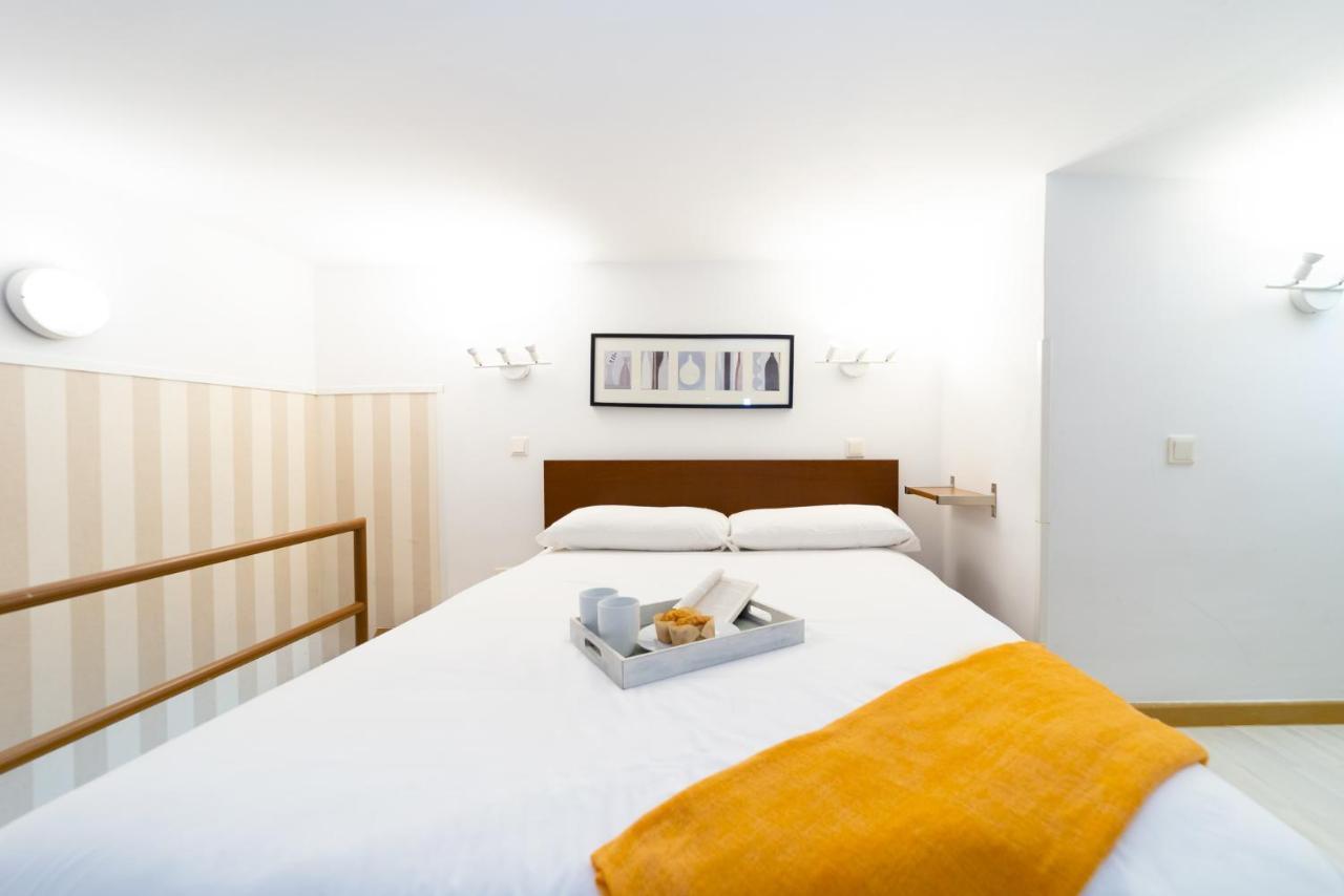 Apartamentos Puerta Del Sol I Madryt Zewnętrze zdjęcie